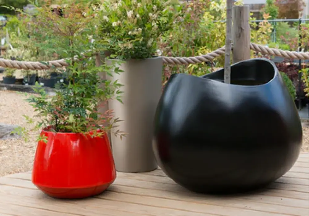 fibreglass_planters_surrey_400x dfc55141ec7c300410f2cce1e840b711